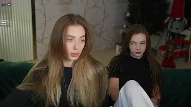 Snapshot of Zlata_Sky chatting on February 1, 2025, 10:44 pm Zlata Sky online show from February 1, 2025, 10:44 pm