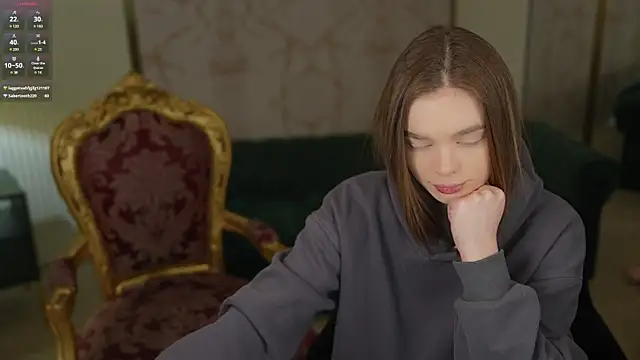 Snapshot of Zlata_Sky chatting on February 11, 2025, 7:48 pm Zlata Sky online show from February 11, 2025, 7:48 pm