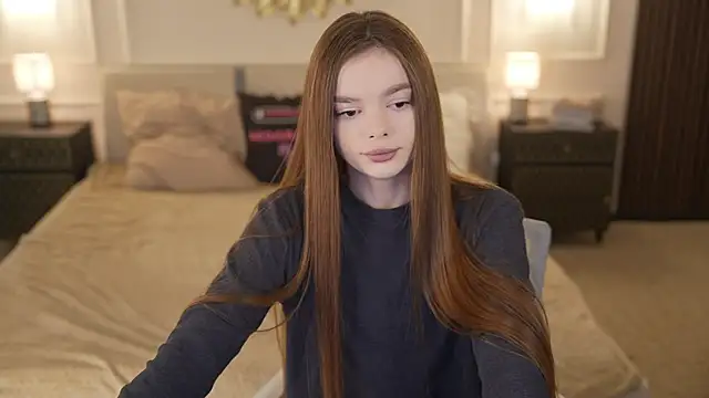 Snapshot of Zlata_Sky chatting on November 25, 2025, 3:34 pm Zlata Sky online show from November 25, 2025, 3:34 pm