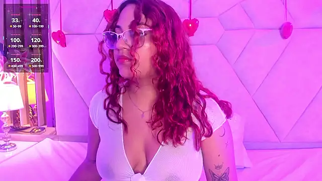 Snapshot of BriannaLux chatting on February 20, 2026, 8:31 pm BriannaLux online show from February 20, 2026, 8:31 pm