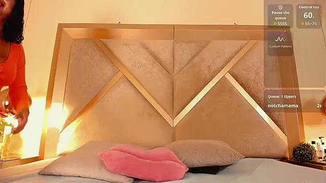 LaraandAxel online show from February 25, 2026, 7:56 pm