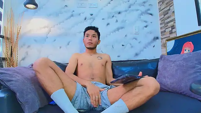 Snapshot of Damon_Salvarote_S chatting on February 4, 2026, 8:58 pm Damon Salvarote S online show from February 4, 2026, 8:58 pm