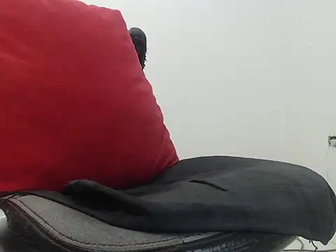 Jennyflamehot online show from February 10, 2026, 2:21 pm