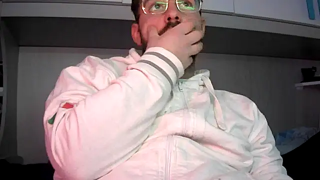 Snapshot of no-name15 chatting on February 20, 2026, 4:51 pm no-name15 online show from February 20, 2026, 4:51 pm