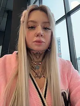 Chiibi online show from February 11, 2026, 8:41 am