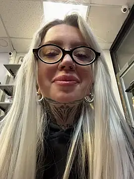 Chiibi online show from February 26, 2026, 8:24 am