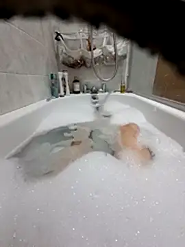 Ukcoiple online show from March 6, 2026, 5:20 pm