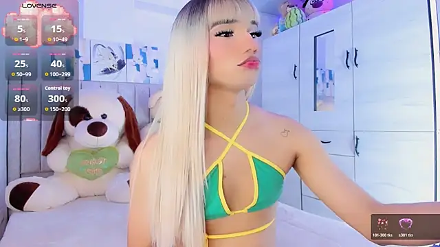 Snapshot of baby_cleo_ chatting on May 15, 2026, 10:50 pm baby cleo online show from May 15, 2026, 10:50 pm