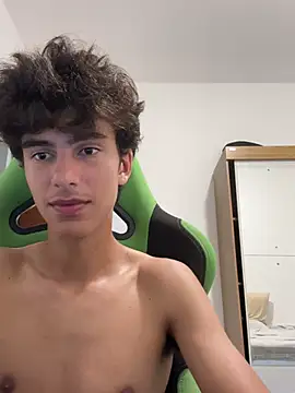 jpgrier online show from February 21, 2026, 12:44 am