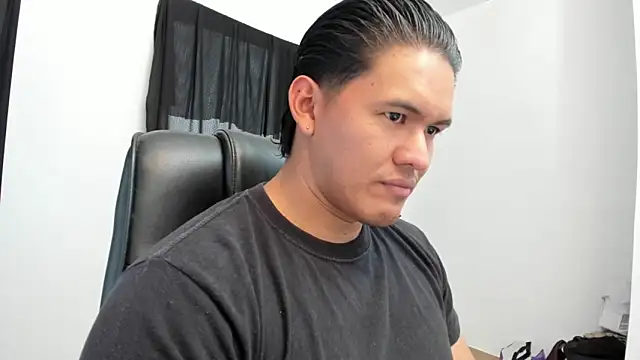 Andres28-2000 online show from April 9, 2026, 2:33 pm