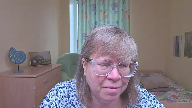Snapshot of Emma_Eclipsee chatting on March 1, 2026, 11:12 am Emma Eclipsee online show from March 1, 2026, 11:12 am