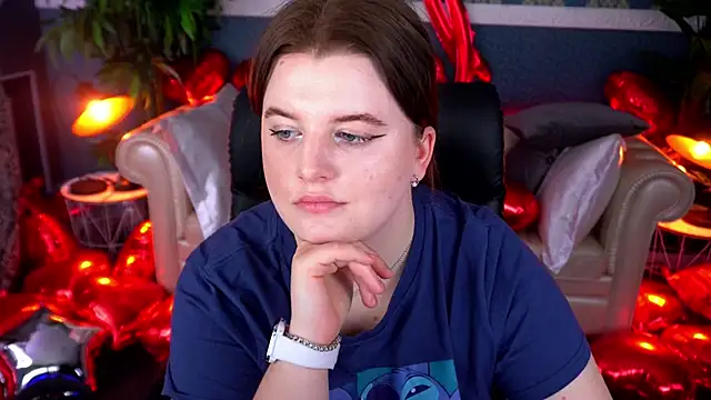 Snapshot of KristiFoxy chatting on February 10, 2026, 1:26 pm KristiFoxy online show from February 10, 2026, 1:26 pm