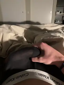 Snapshot of Robertocavall chatting on February 8, 2026, 8:40 am Robertocavall online show from February 8, 2026, 8:40 am