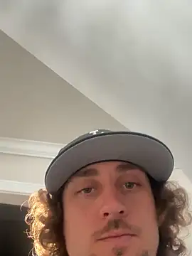 xxlivecouple online show from February 18, 2026, 4:30 am