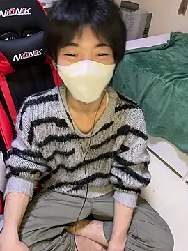 Snapshot of Mura109905 chatting on February 22, 2026, 12:26 pm Mura109905 online show from February 22, 2026, 12:26 pm