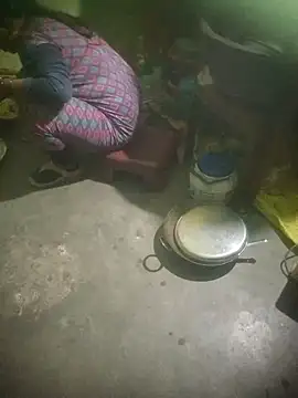 06Rozi online show from February 3, 2026, 1:05 pm