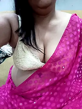 Miss-Prity online show from April 7, 2026, 6:41 pm