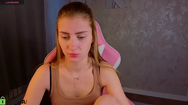 Snapshot of Rita_Flux chatting on February 17, 2026, 2:30 am Rita Flux online show from February 17, 2026, 2:30 am