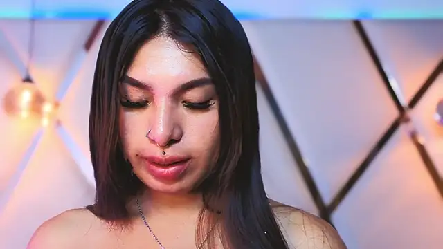 MeelFox online show from April 4, 2026, 2:03 pm