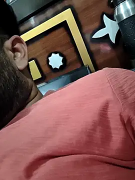 MrCurioX online show from April 9, 2026, 3:06 pm