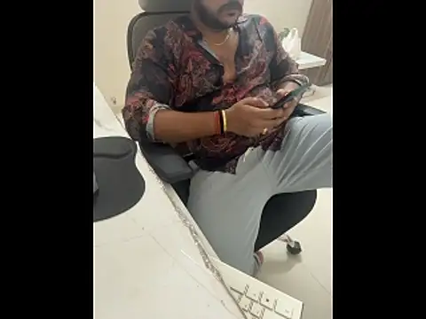 Rah0091 online show from March 10, 2026, 6:51 am