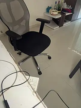 Rah0091 online show from April 8, 2026, 8:47 am