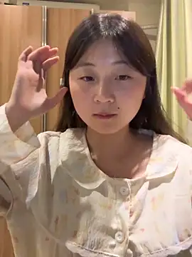 LXR77887 online show from April 12, 2026, 12:54 pm