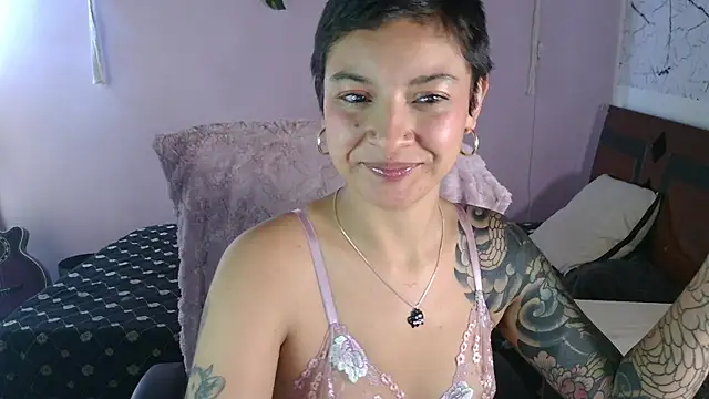 Snapshot of juaaanaaa chatting on February 23, 2026, 2:14 pm juaaanaaa online show from February 23, 2026, 2:14 pm