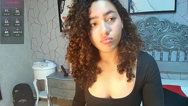 meganrousx online show from March 19, 2026, 1:15 pm