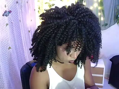 zafiro blu online show from April 14, 2026, 1:28 pm