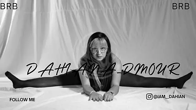 Dahiana Dmour  online show from March 30, 2026, 12:39 pm