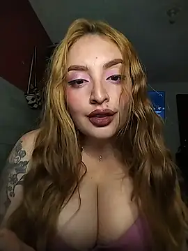 Deimoonblack26 online show from June 18, 2026, 8:46 pm