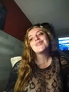 Deimoonblack26 online show from June 23, 2026, 1:36 am