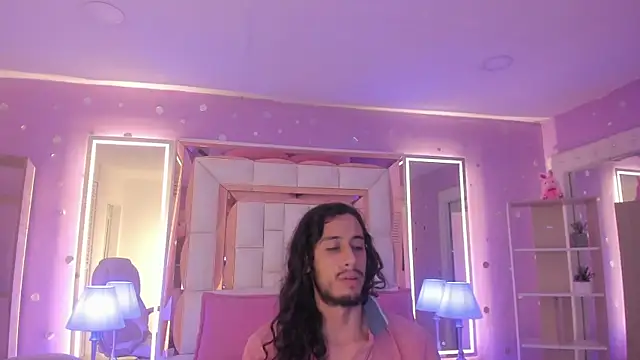 Snapshot of Goldentemptation_ chatting on July 7, 2026, 7:51 pm Goldentemptation online show from July 7, 2026, 7:51 pm