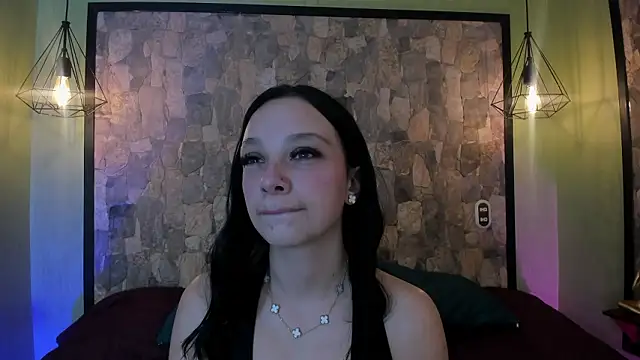 Elizabeth Ferrer online show from February 20, 2026, 7:14 pm