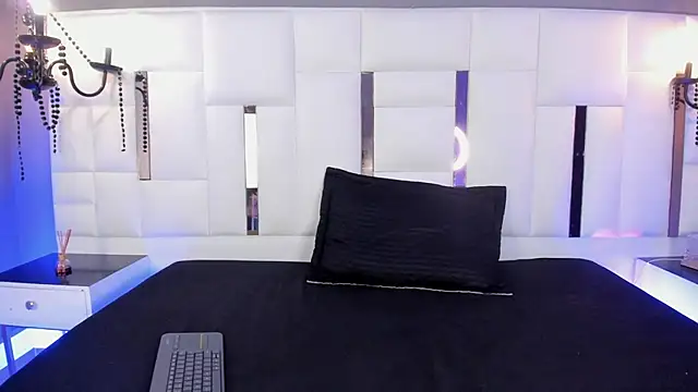 Snapshot of Magic_zahara chatting on February 12, 2026, 4:07 am Magic zahara online show from February 12, 2026, 4:07 am