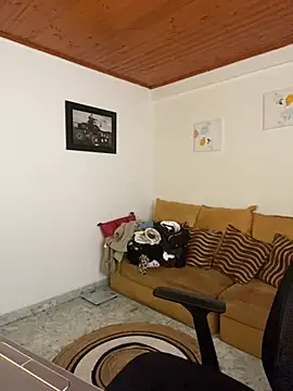 JulietaRiios online show from April 14, 2026, 8:15 pm