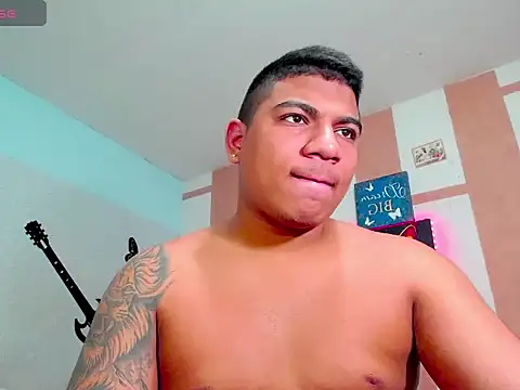 Snapshot of BradKamil chatting on February 12, 2026, 3:23 am BradKamil online show from February 12, 2026, 3:23 am