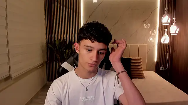 Patrick Howland  online show from February 22, 2026, 3:29 am