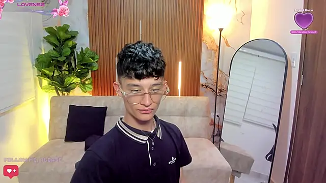 Patrick Howland  online show from April 4, 2026, 9:56 pm