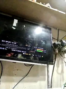 Snapshot of Aww21 chatting on February 14, 2026, 10:28 pm Aww21 online show from February 14, 2026, 10:28 pm