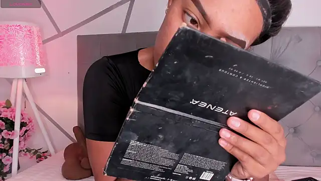 Khloe Rosee online show from February 25, 2026, 7:45 pm