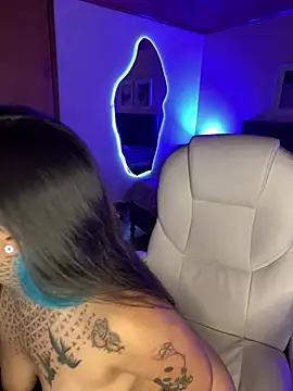 Annie Alicee online show from March 29, 2026, 5:24 pm