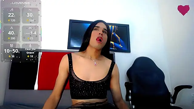 Gata Salvaje   online show from February 27, 2026, 4:01 am