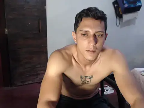 Snapshot of AlexParaiba chatting on May 21, 2026, 1:51 pm AlexParaiba online show from May 21, 2026, 1:51 pm