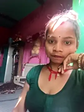 Snapshot of Cut_ikina chatting on February 21, 2026, 6:58 am Cut ikina online show from February 21, 2026, 6:58 am