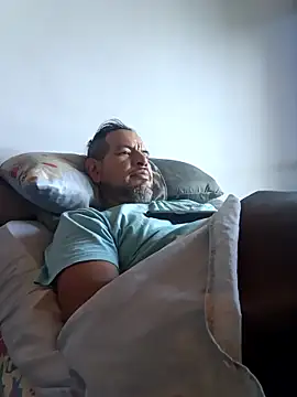 Snapshot of gordorichard chatting on March 18, 2026, 11:57 am gordorichard online show from March 18, 2026, 11:57 am