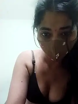 Snapshot of Kitti-Sharma chatting on March 24, 2026, 10:20 am Kitti-Sharma online show from March 24, 2026, 10:20 am