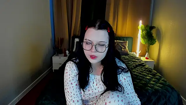 Kira G0ld online show from February 28, 2026, 1:06 am