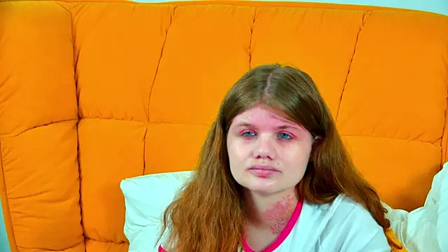 ChloeHalses online show from May 30, 2026, 4:15 pm
